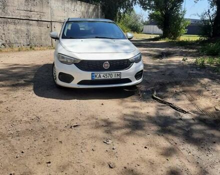 Белый Фиат Типо, объемом двигателя 1.37 л и пробегом 143 тыс. км за 9300 $, фото 1 на Automoto.ua
