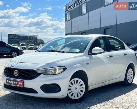 Белый Фиат Типо, объемом двигателя 1.4 л и пробегом 212 тыс. км за 7990 $, фото 1 на Automoto.ua