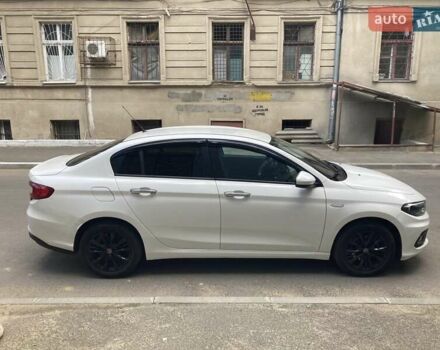 Белый Фиат Типо, объемом двигателя 1.37 л и пробегом 187 тыс. км за 9000 $, фото 1 на Automoto.ua