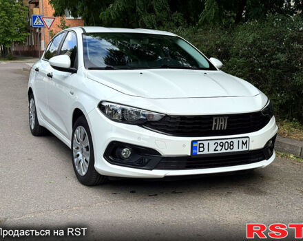 Белый Фиат Типо, объемом двигателя 1.4 л и пробегом 69 тыс. км за 10600 $, фото 1 на Automoto.ua