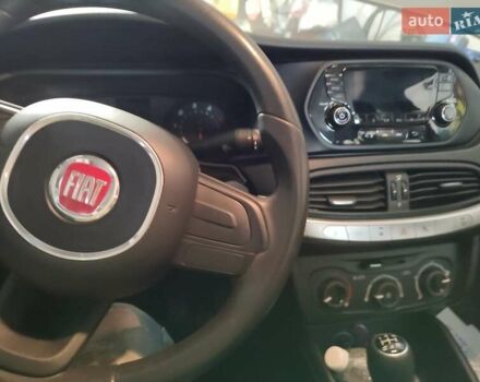 Бежевий Фіат Тіпо, об'ємом двигуна 1.25 л та пробігом 102 тис. км за 10499 $, фото 1 на Automoto.ua
