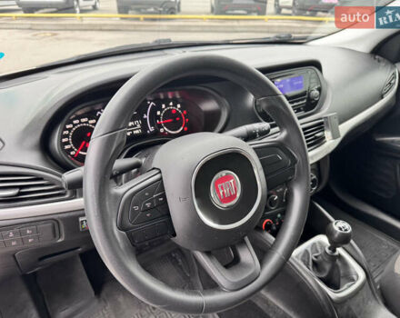 Бежевий Фіат Тіпо, об'ємом двигуна 1.37 л та пробігом 84 тис. км за 8500 $, фото 11 на Automoto.ua