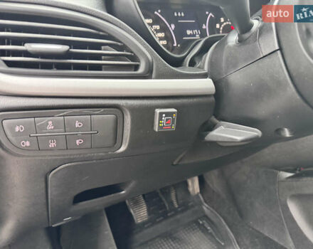 Бежевий Фіат Тіпо, об'ємом двигуна 1.37 л та пробігом 84 тис. км за 8500 $, фото 10 на Automoto.ua