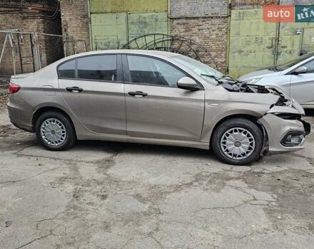 Бежевый Фиат Типо, объемом двигателя 1.37 л и пробегом 17 тыс. км за 2400 $, фото 3 на Automoto.ua