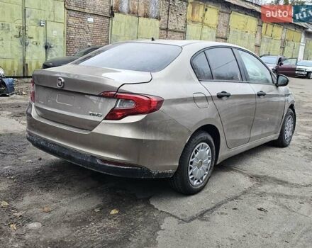 Бежевый Фиат Типо, объемом двигателя 1.37 л и пробегом 17 тыс. км за 2400 $, фото 5 на Automoto.ua