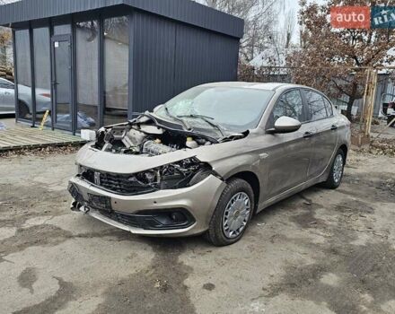 Бежевый Фиат Типо, объемом двигателя 1.37 л и пробегом 17 тыс. км за 2600 $, фото 5 на Automoto.ua