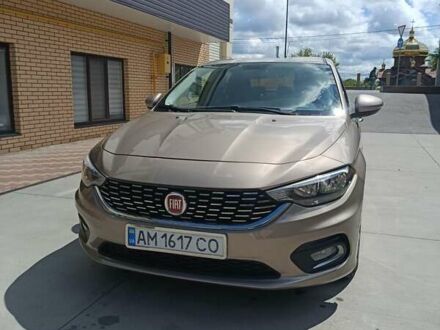Фиат Типо 2018 в Бердичеве на Automoto.ua Бежевый Фиат Типо, объемом двигателя 1.37 л и пробегом 200 тыс. км за 7900 $, фото 1 на Automoto.ua