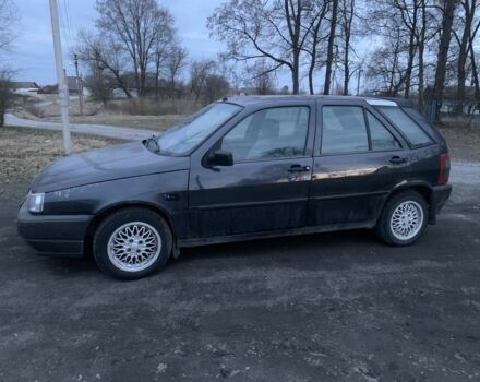 Черный Фиат Типо, объемом двигателя 1.8 л и пробегом 250 тыс. км за 1650 $, фото 1 на Automoto.ua