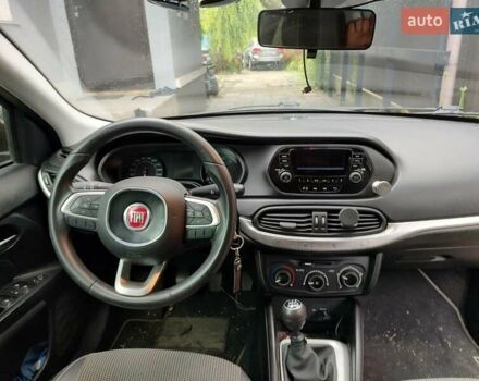 Коричневый Фиат Типо, объемом двигателя 1.37 л и пробегом 51 тыс. км за 10700 $, фото 12 на Automoto.ua