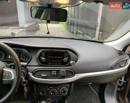 Коричневый Фиат Типо, объемом двигателя 1.37 л и пробегом 51 тыс. км за 10700 $, фото 6 на Automoto.ua