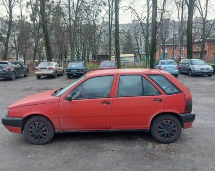 Красный Фиат Типо, объемом двигателя 0 л и пробегом 1 тыс. км за 1350 $, фото 1 на Automoto.ua