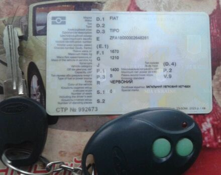 Красный Фиат Типо, объемом двигателя 1.4 л и пробегом 1000 тыс. км за 824 $, фото 6 на Automoto.ua
