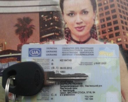 Красный Фиат Типо, объемом двигателя 1.4 л и пробегом 1000 тыс. км за 824 $, фото 7 на Automoto.ua