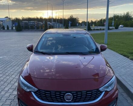 Красный Фиат Типо, объемом двигателя 1.6 л и пробегом 151 тыс. км за 9200 $, фото 1 на Automoto.ua