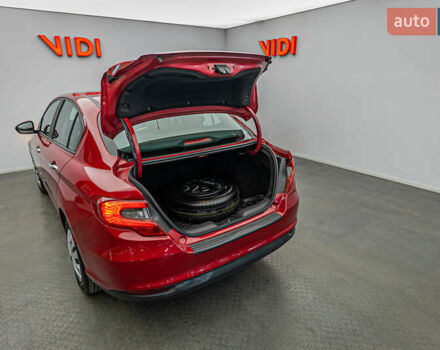 Фіат Тіпо 2017 у Києві на Automoto.ua Червоний Фіат Тіпо, об'ємом двигуна 1.4 л та пробігом 154 тис. км за 7471 $, фото 6 на Automoto.ua