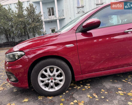 Красный Фиат Типо, объемом двигателя 1.37 л и пробегом 80 тыс. км за 10000 $, фото 6 на Automoto.ua