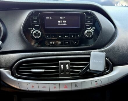 Красный Фиат Типо, объемом двигателя 1.4 л и пробегом 85 тыс. км за 7800 $, фото 12 на Automoto.ua