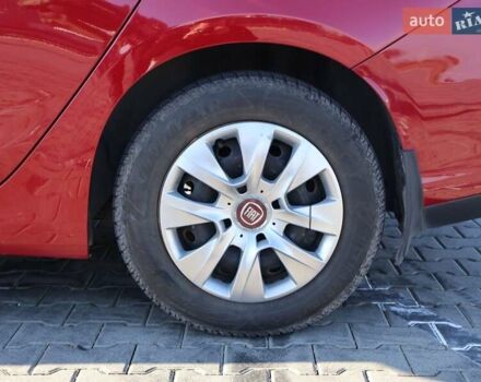 Фіат Тіпо 2020 у Києві на Automoto.ua Червоний Фіат Тіпо, об'ємом двигуна 1.37 л та пробігом 103 тис. км за 10500 $, фото 9 на Automoto.ua