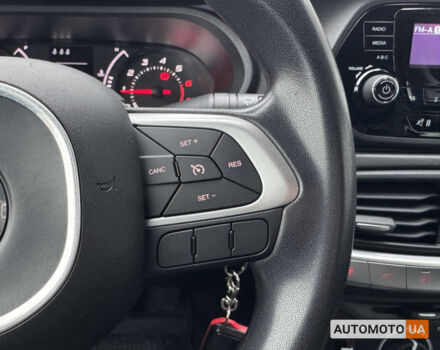 Красный Фиат Типо, объемом двигателя 1.4 л и пробегом 45 тыс. км за 9500 $, фото 16 на Automoto.ua