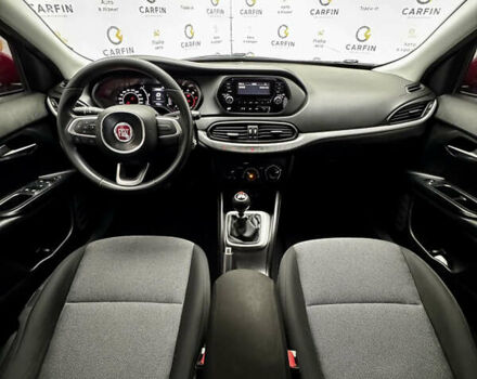 Красный Фиат Типо, объемом двигателя 1.37 л и пробегом 77 тыс. км за 10400 $, фото 24 на Automoto.ua