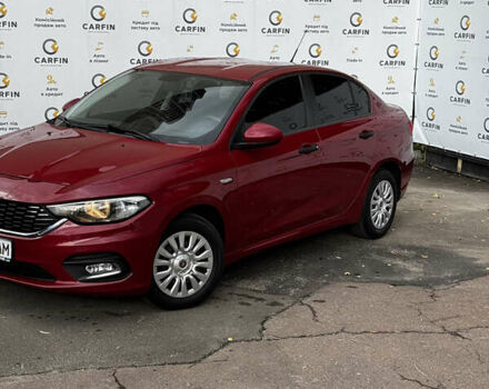 Красный Фиат Типо, объемом двигателя 1.37 л и пробегом 77 тыс. км за 10400 $, фото 1 на Automoto.ua