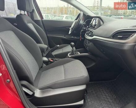 Красный Фиат Типо, объемом двигателя 1.37 л и пробегом 43 тыс. км за 9950 $, фото 17 на Automoto.ua