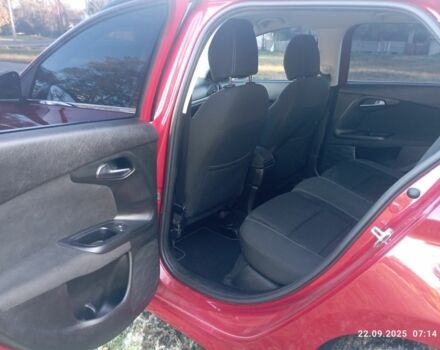 Червоний Фіат Тіпо, об'ємом двигуна 1.6 л та пробігом 192 тис. км за 12300 $, фото 7 на Automoto.ua