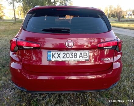 Червоний Фіат Тіпо, об'ємом двигуна 1.6 л та пробігом 192 тис. км за 12300 $, фото 4 на Automoto.ua