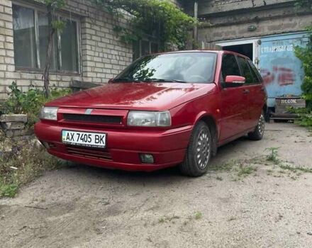 Красный Фиат Типо, объемом двигателя 1.4 л и пробегом 290 тыс. км за 1700 $, фото 1 на Automoto.ua