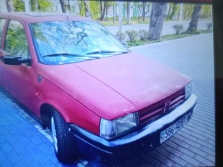 Фиат Типо 1991 в Виннице на Automoto.ua Красный Фиат Типо, объемом двигателя 0 л и пробегом 400 тыс. км за 650 $, фото 1 на Automoto.ua