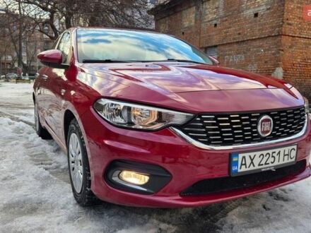 Красный Фиат Типо, объемом двигателя 1.6 л и пробегом 71 тыс. км за 10300 $, фото 1 на Automoto.ua