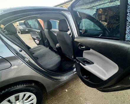 Фиат Типо, объемом двигателя 1.4 л и пробегом 67 тыс. км за 5300 $, фото 10 на Automoto.ua