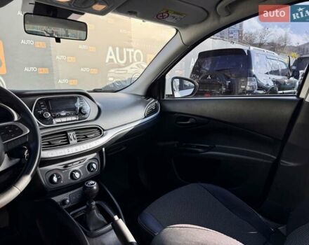 Фиат Типо, объемом двигателя 1.37 л и пробегом 140 тыс. км за 8700 $, фото 12 на Automoto.ua