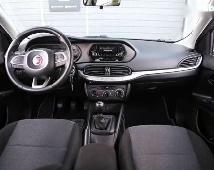 Фиат Типо, объемом двигателя 1.4 л и пробегом 97 тыс. км за 11300 $, фото 13 на Automoto.ua