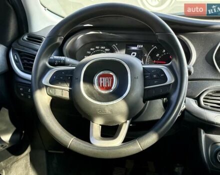 Фиат Типо, объемом двигателя 1.37 л и пробегом 140 тыс. км за 8700 $, фото 13 на Automoto.ua