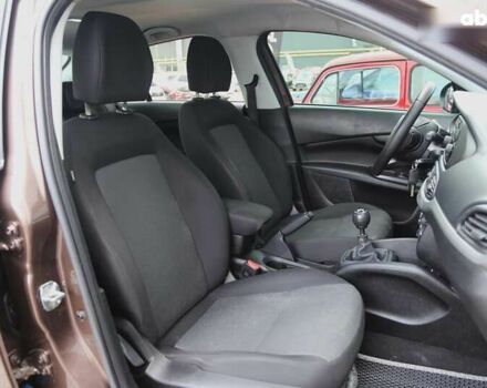 Фиат Типо, объемом двигателя 1.4 л и пробегом 97 тыс. км за 9700 $, фото 11 на Automoto.ua