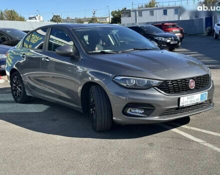 Фиат Типо, объемом двигателя 1.4 л и пробегом 78 тыс. км за 9490 $, фото 3 на Automoto.ua