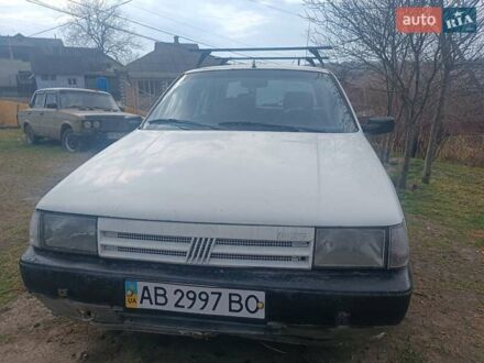Фиат Типо 1990 в Ямполь на Automoto.ua Фиат Типо, объемом двигателя 1.9 л и пробегом 200 тыс. км за 499 $, фото 1 на Automoto.ua