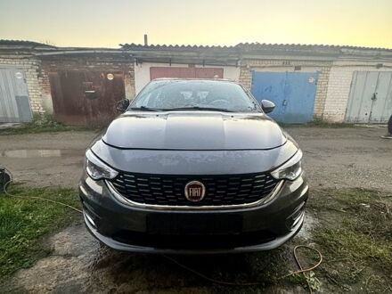 Фиат Типо, объемом двигателя 1.4 л и пробегом 67 тыс. км за 5300 $, фото 1 на Automoto.ua