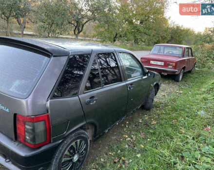 Серый Фиат Типо, объемом двигателя 1.8 л и пробегом 120 тыс. км за 500 $, фото 3 на Automoto.ua