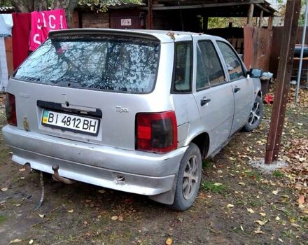 Серый Фиат Типо, объемом двигателя 1.4 л и пробегом 0 тыс. км за 700 $, фото 3 на Automoto.ua