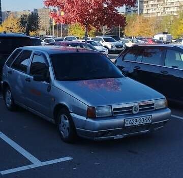 Серый Фиат Типо, объемом двигателя 1.6 л и пробегом 335 тыс. км за 1200 $, фото 2 на Automoto.ua