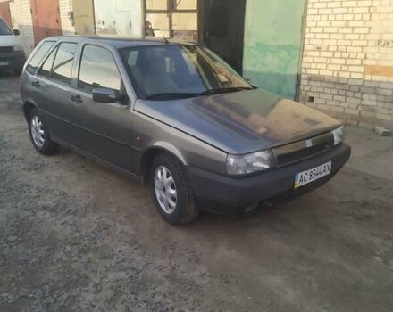 Серый Фиат Типо, объемом двигателя 1.4 л и пробегом 300 тыс. км за 1500 $, фото 8 на Automoto.ua