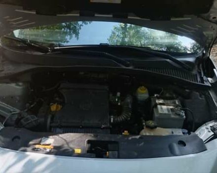 Сірий Фіат Тіпо, об'ємом двигуна 1.37 л та пробігом 209 тис. км за 7500 $, фото 13 на Automoto.ua