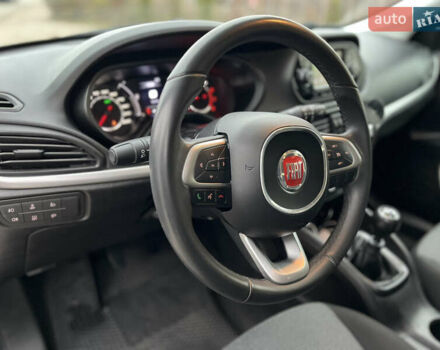 Сірий Фіат Тіпо, об'ємом двигуна 1.37 л та пробігом 89 тис. км за 12000 $, фото 4 на Automoto.ua