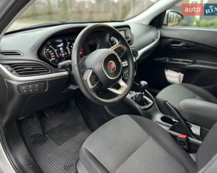 Сірий Фіат Тіпо, об'ємом двигуна 1.37 л та пробігом 89 тис. км за 12000 $, фото 23 на Automoto.ua