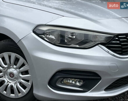 Сірий Фіат Тіпо, об'ємом двигуна 1.6 л та пробігом 155 тис. км за 8290 $, фото 2 на Automoto.ua