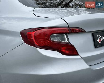 Сірий Фіат Тіпо, об'ємом двигуна 1.6 л та пробігом 155 тис. км за 8290 $, фото 7 на Automoto.ua