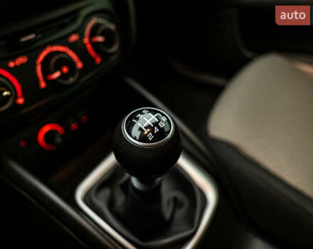 Серый Фиат Типо, объемом двигателя 1.4 л и пробегом 103 тыс. км за 8434 $, фото 14 на Automoto.ua