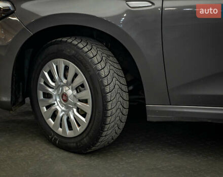 Серый Фиат Типо, объемом двигателя 1.4 л и пробегом 103 тыс. км за 8434 $, фото 7 на Automoto.ua